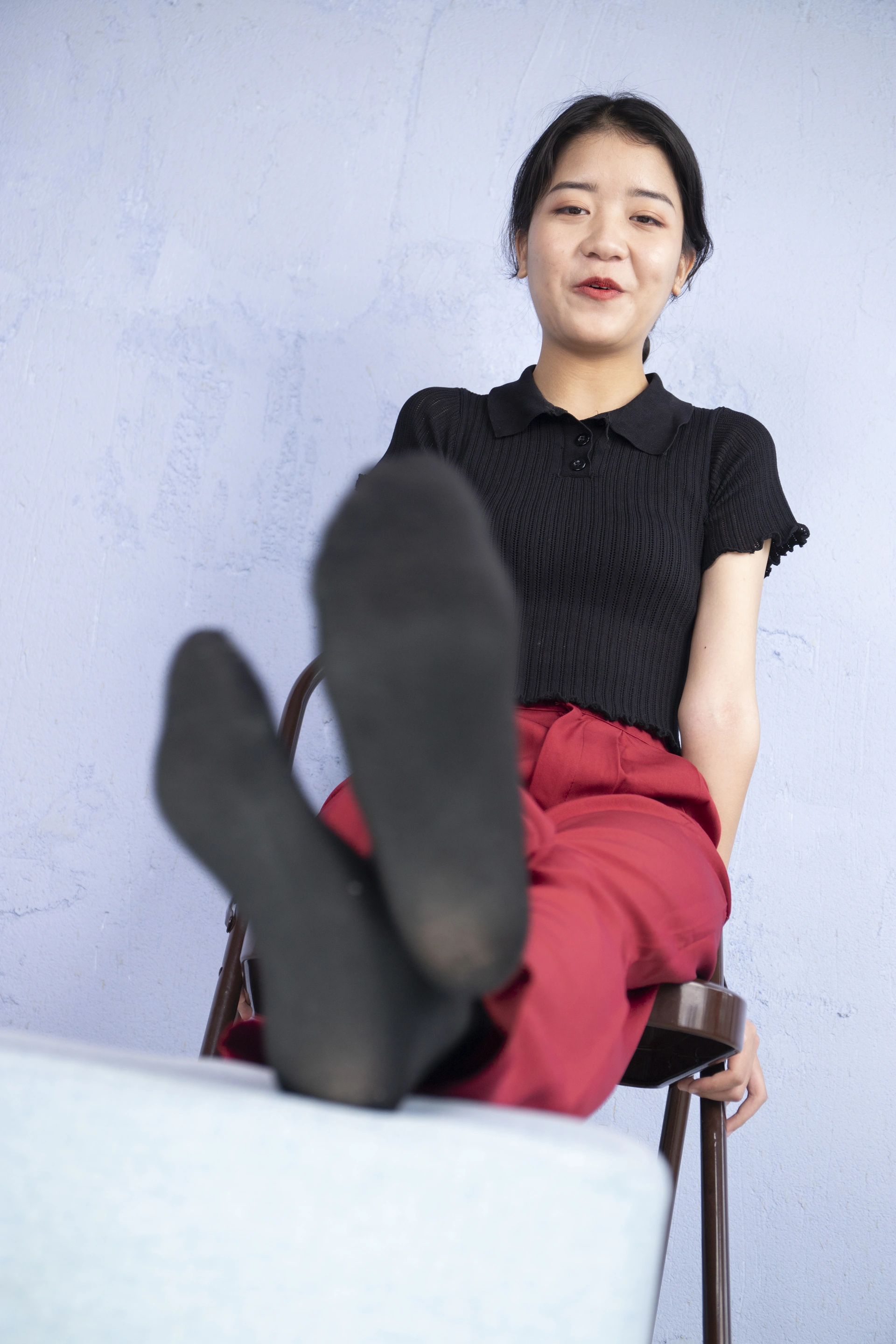 南国足艺 NO.013 气质美女小雨试镜，修长性感的美脚，脚型真漂亮，人美脚更美 2